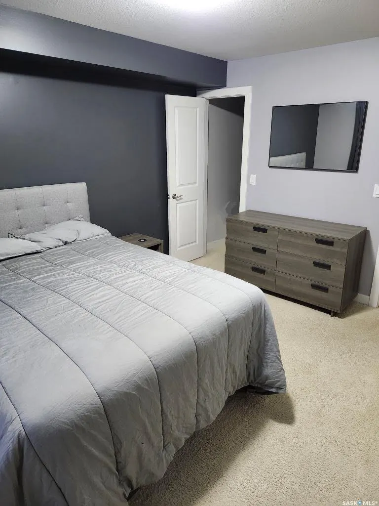 415 Hunter ROAD, #104 B