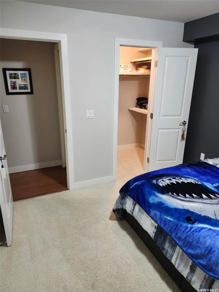 415 Hunter ROAD, #104 B