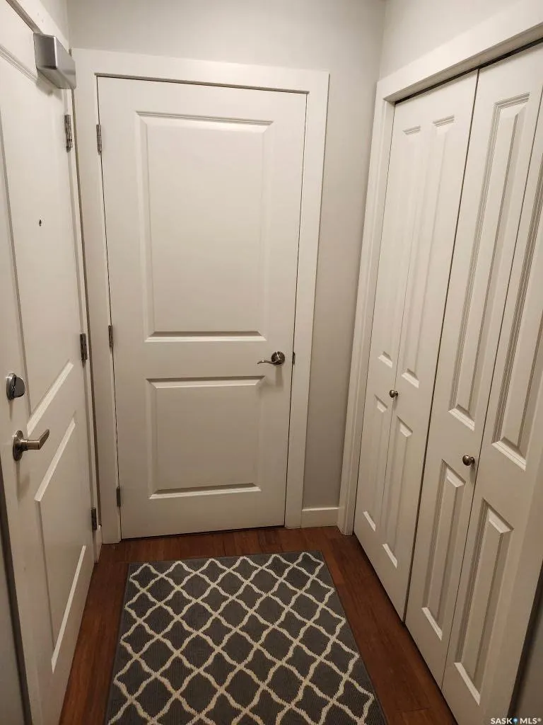 415 Hunter ROAD, #104 B