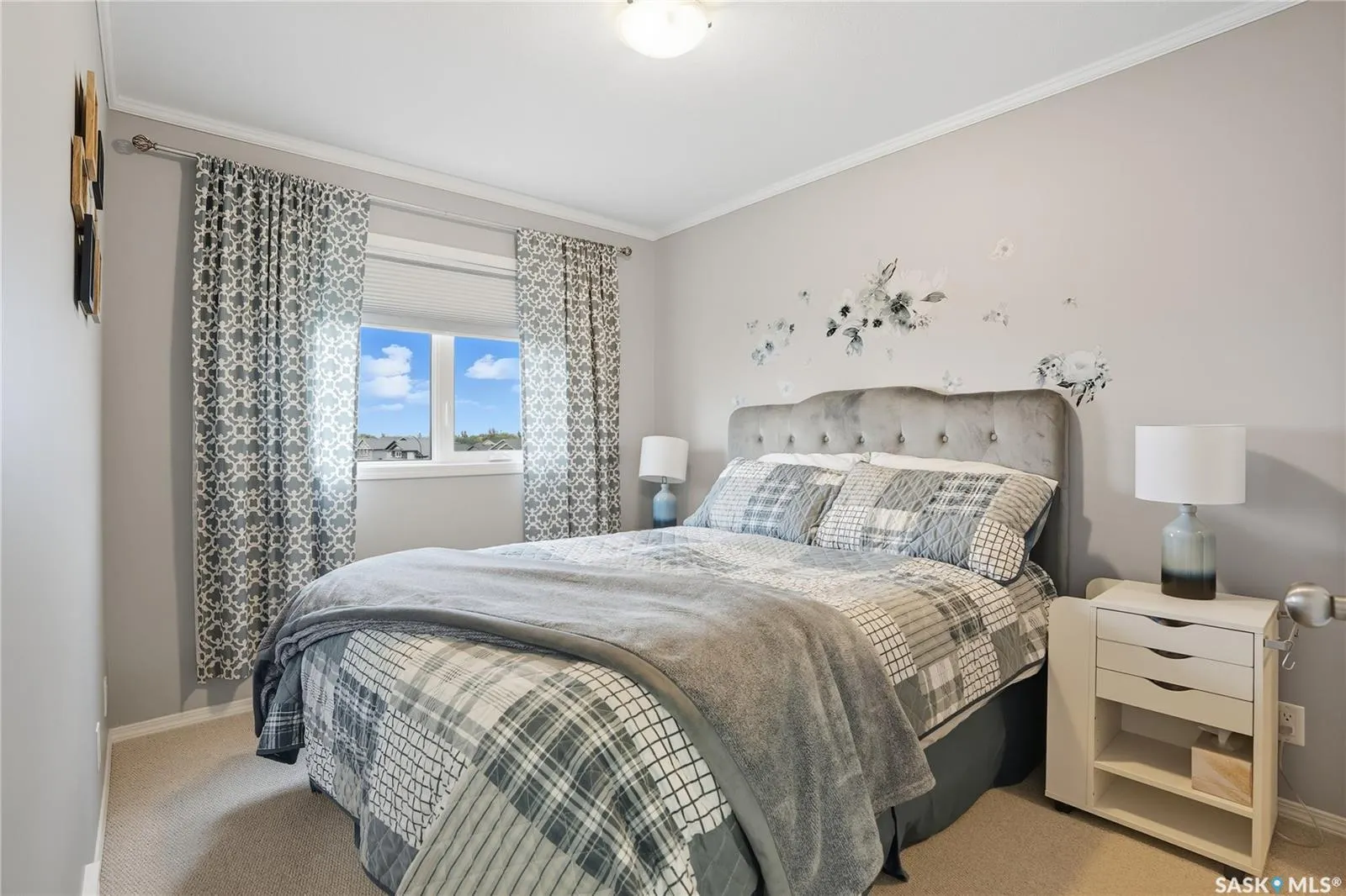 1303 Richardson ROAD, #702
