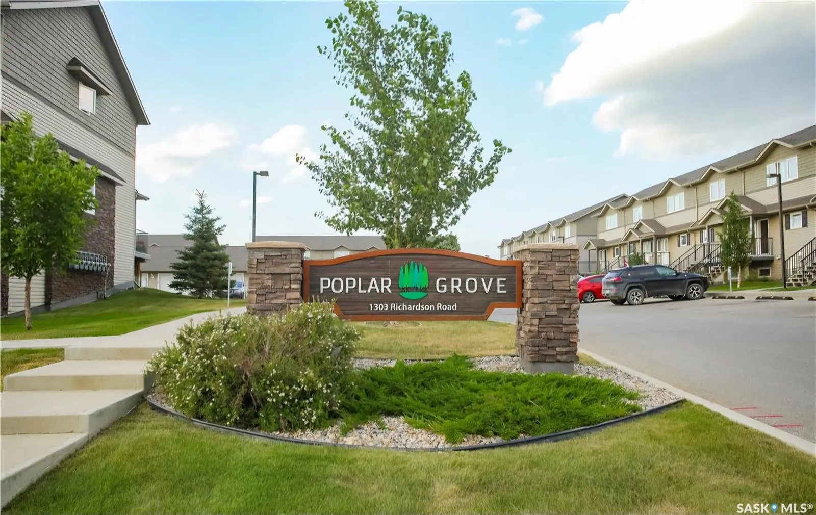 1303 Richardson ROAD, #702