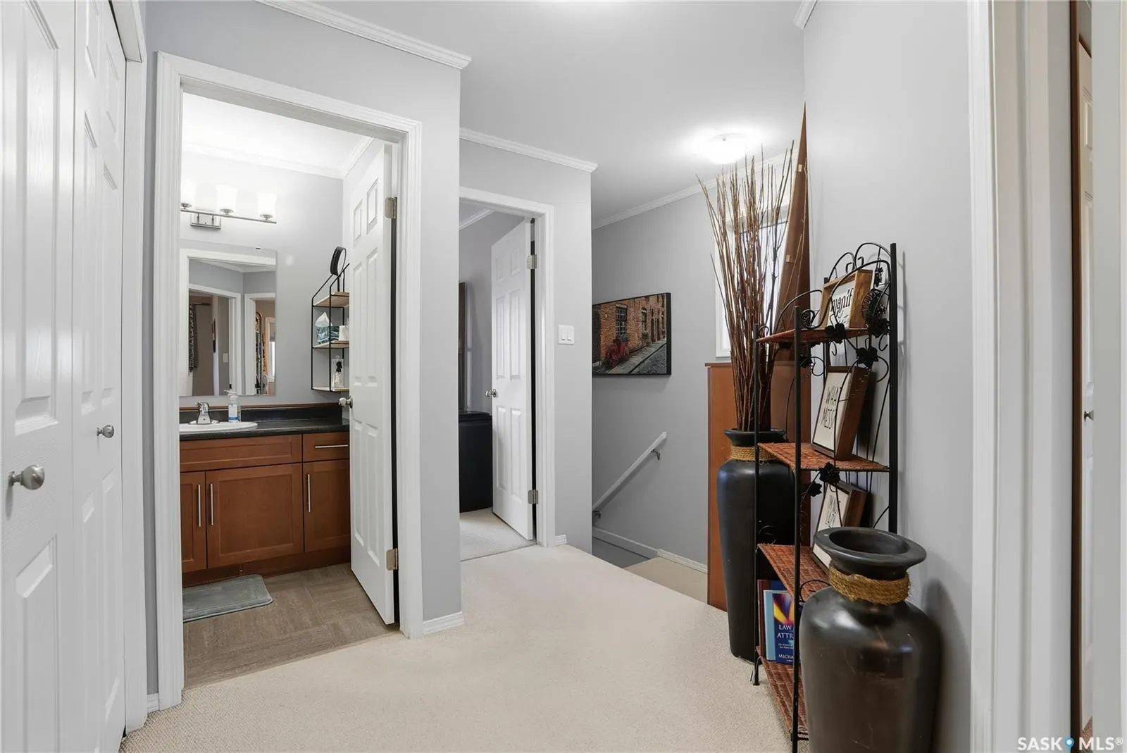 1303 Richardson ROAD, #702