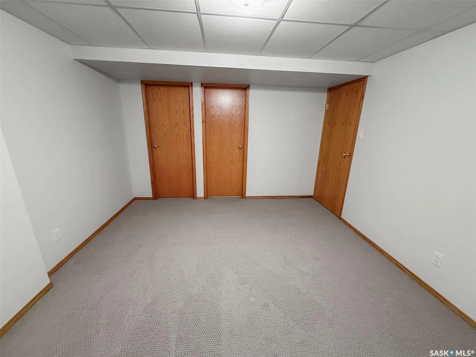 165 Robert STREET W, #417