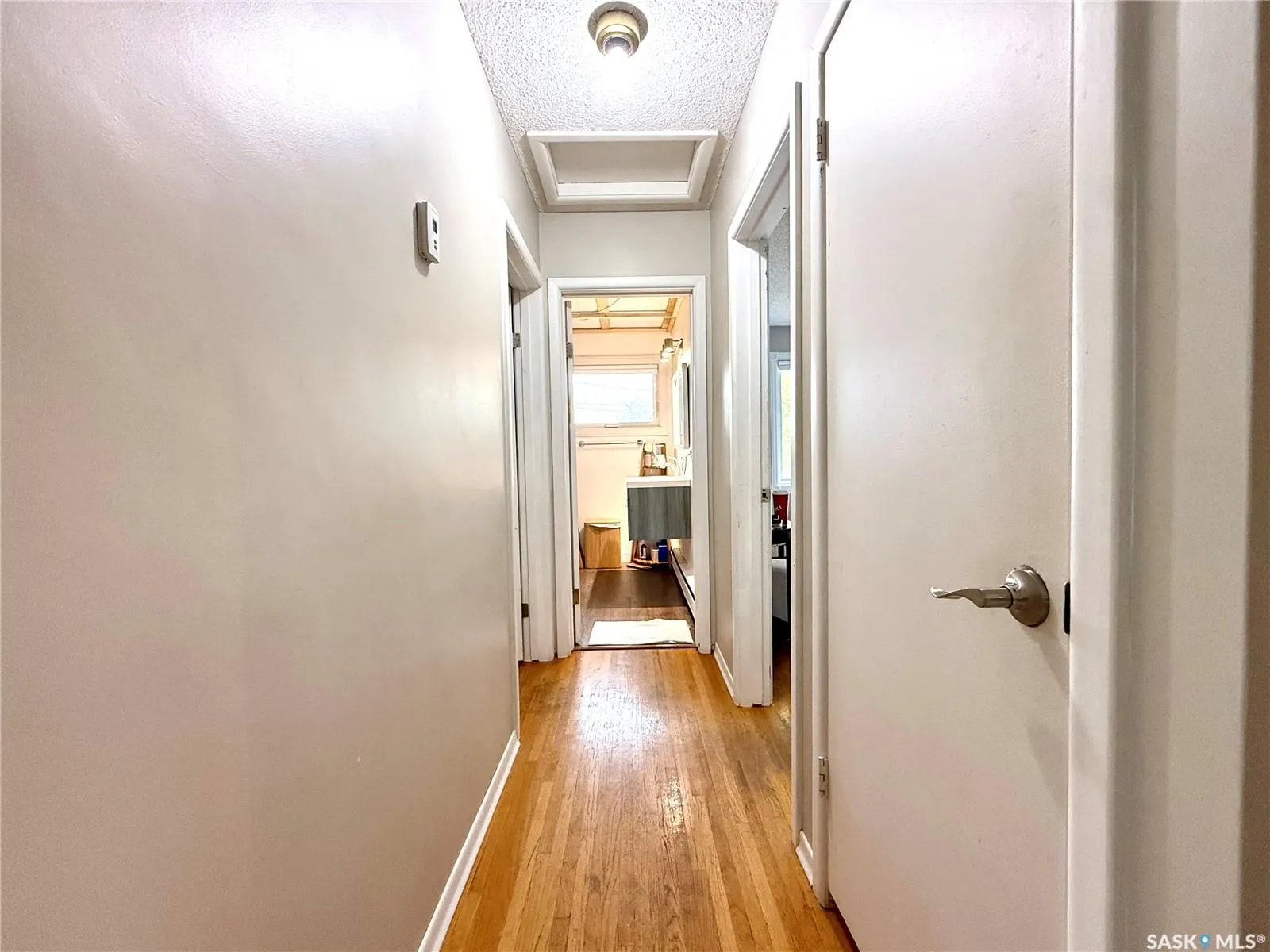 54 Assiniboia AVENUE