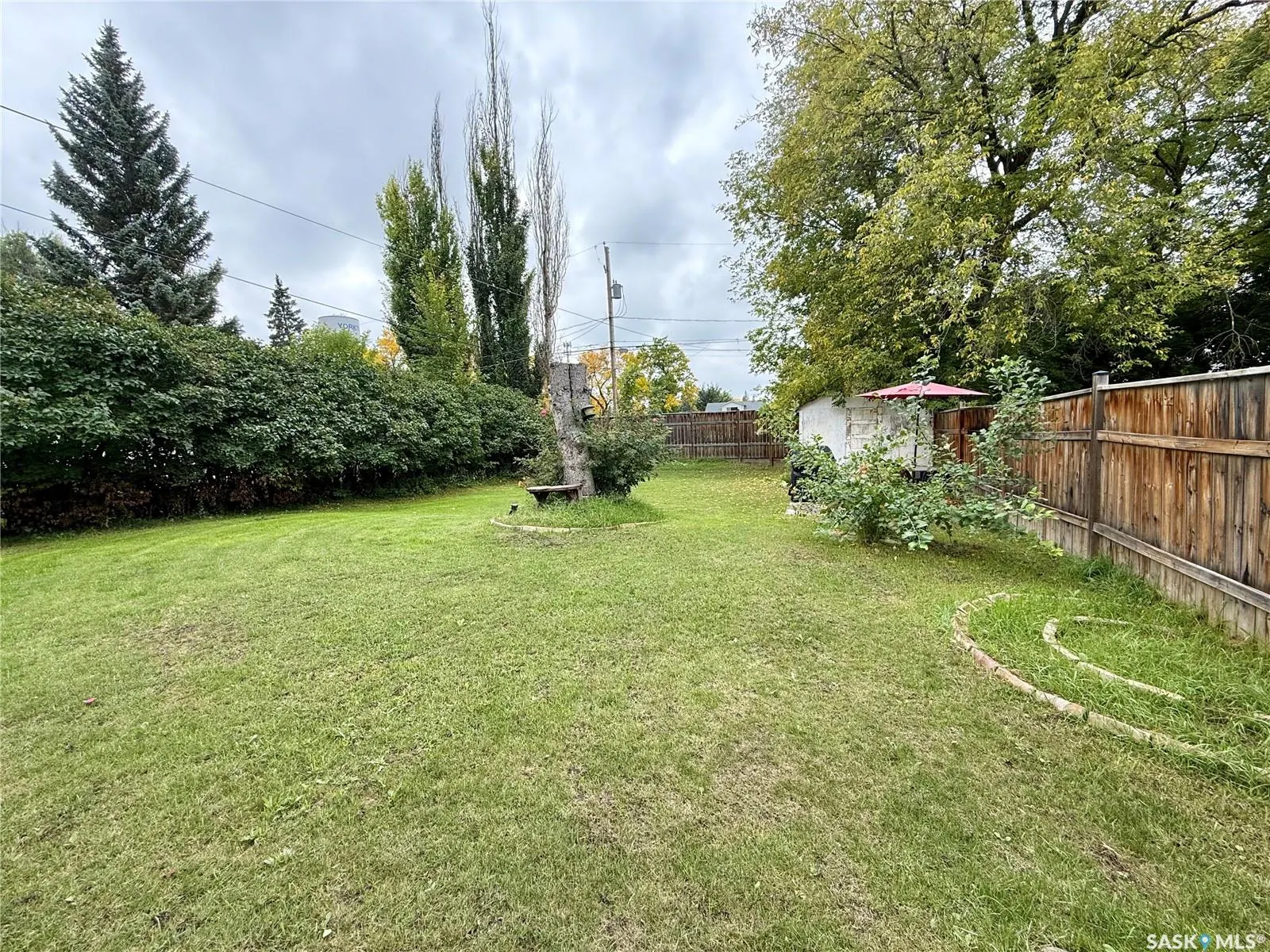 54 Assiniboia AVENUE