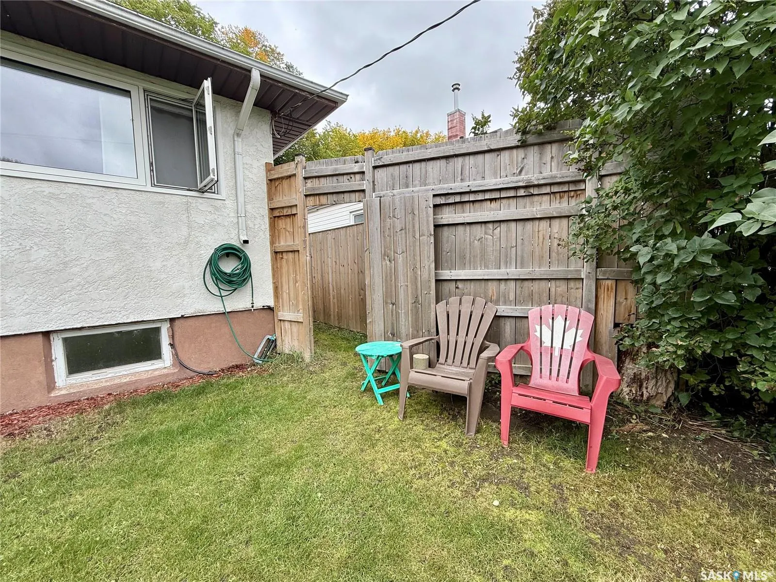 54 Assiniboia AVENUE