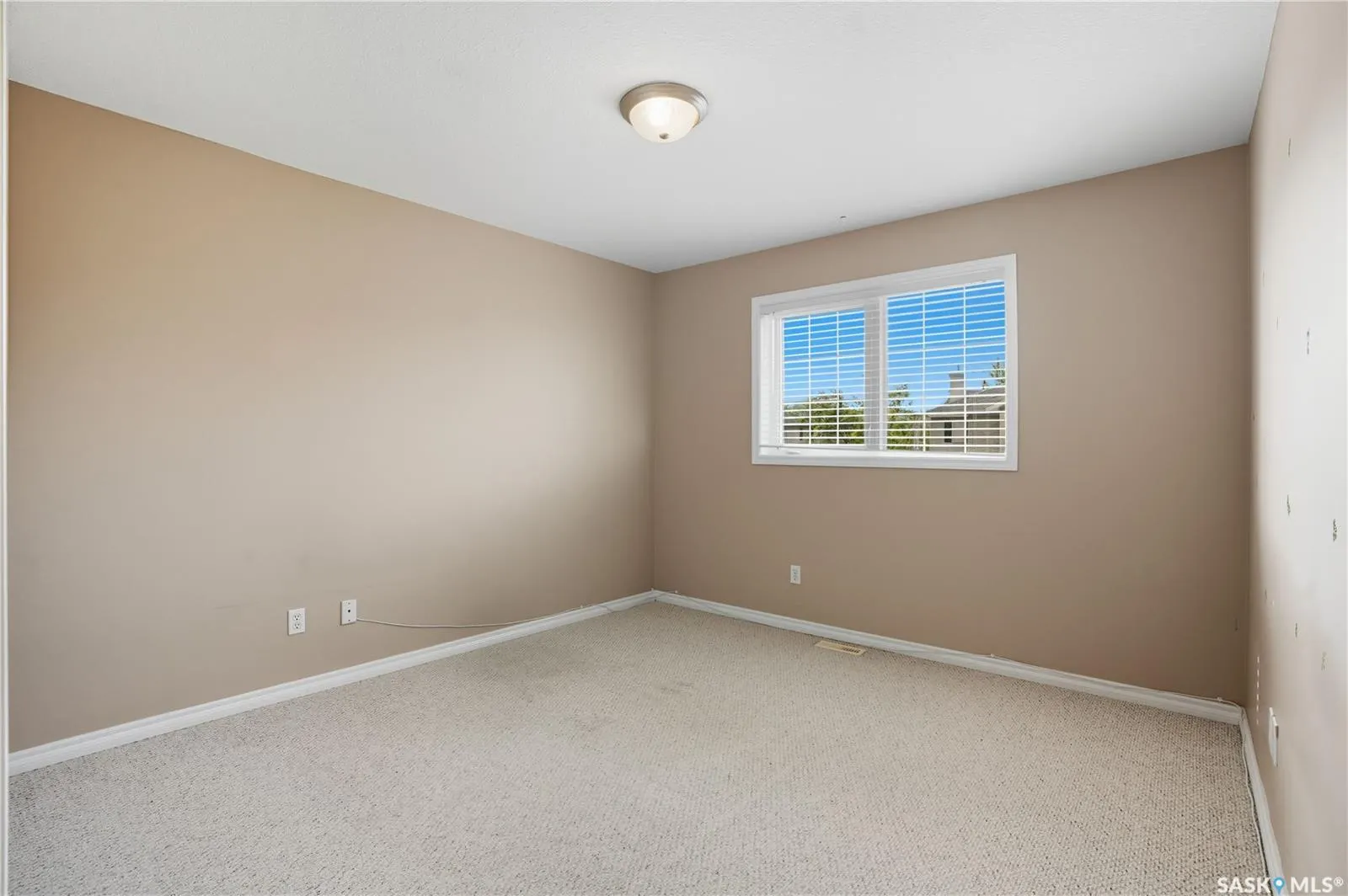 127 Banyan CRESCENT, #34