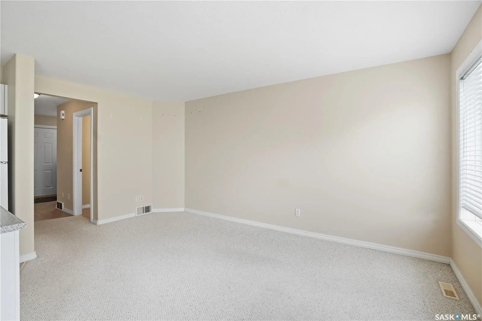 127 Banyan CRESCENT, #34