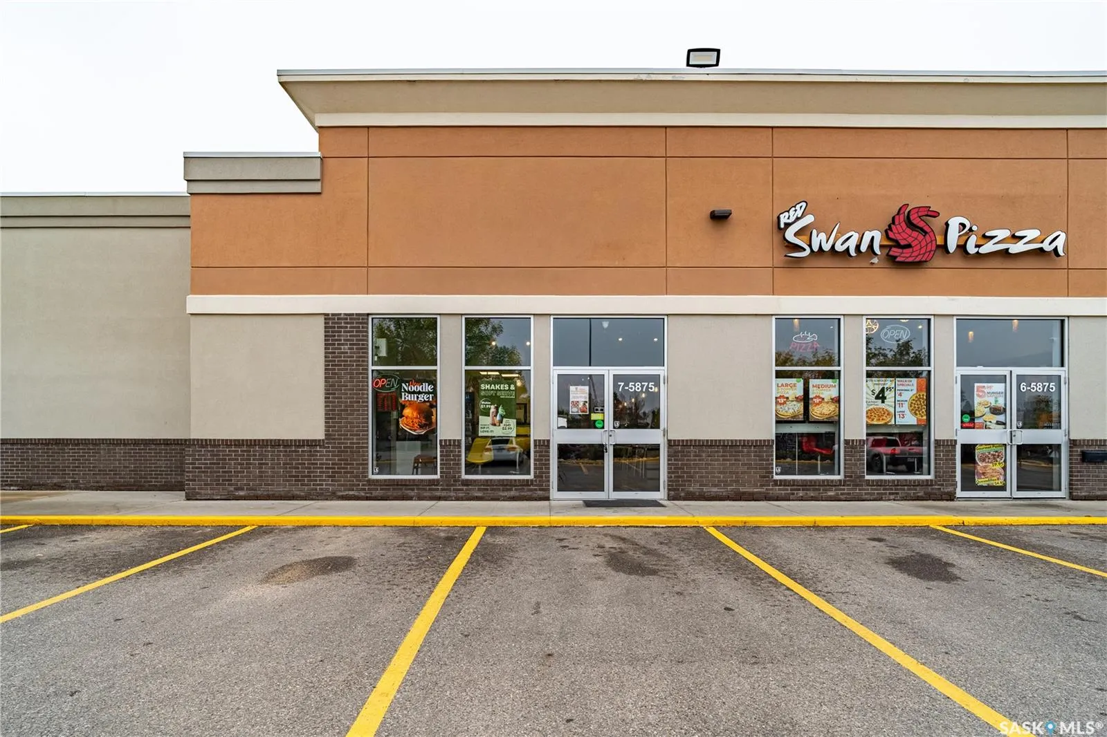 5875 Rochdale BOULEVARD, #7