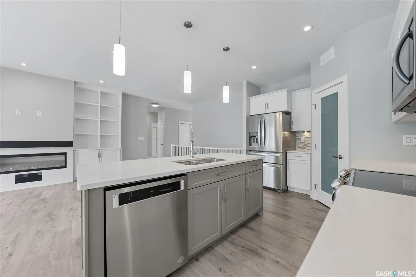 3206 11th STREET W, #15