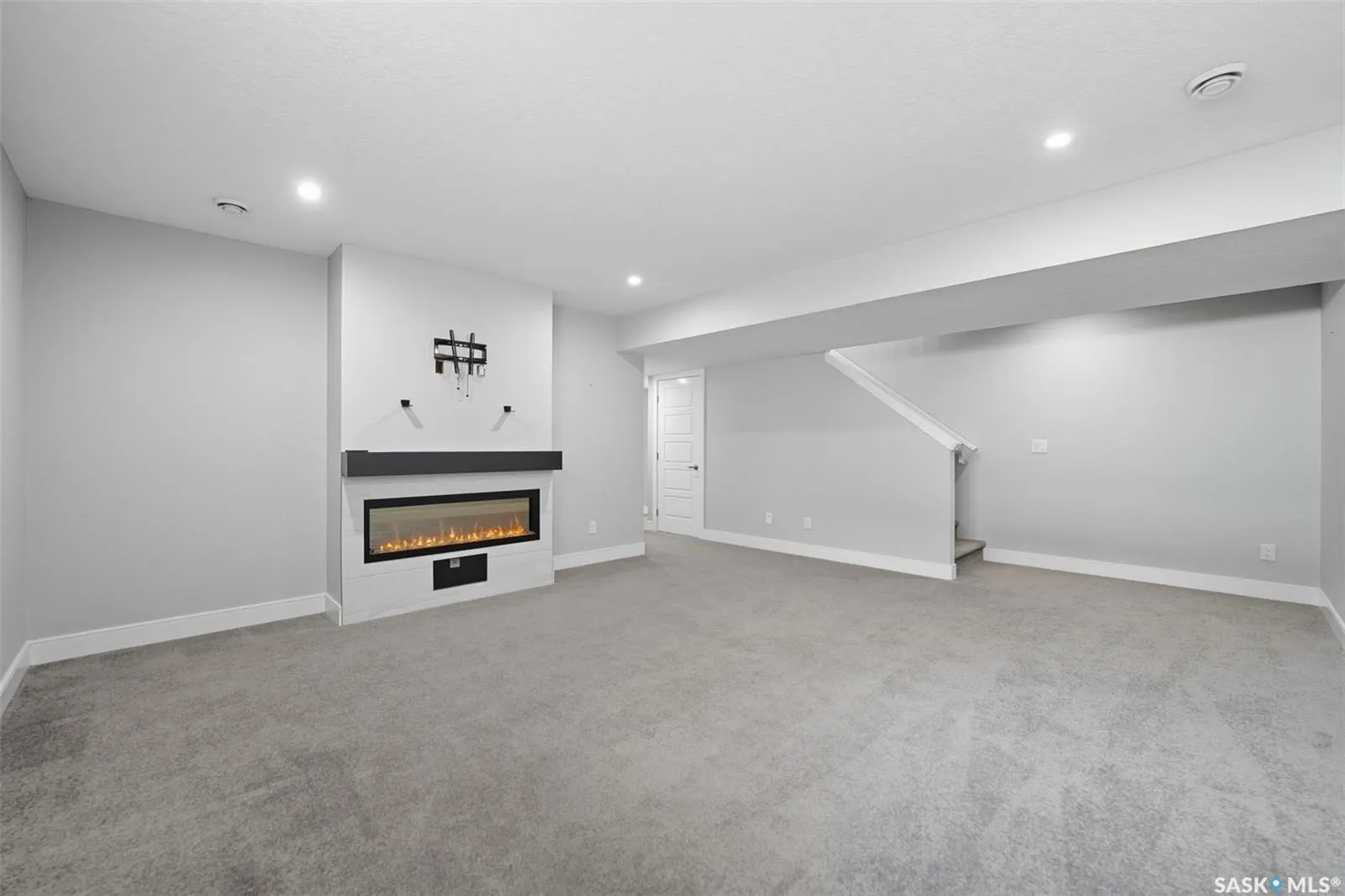3206 11th STREET W, #15