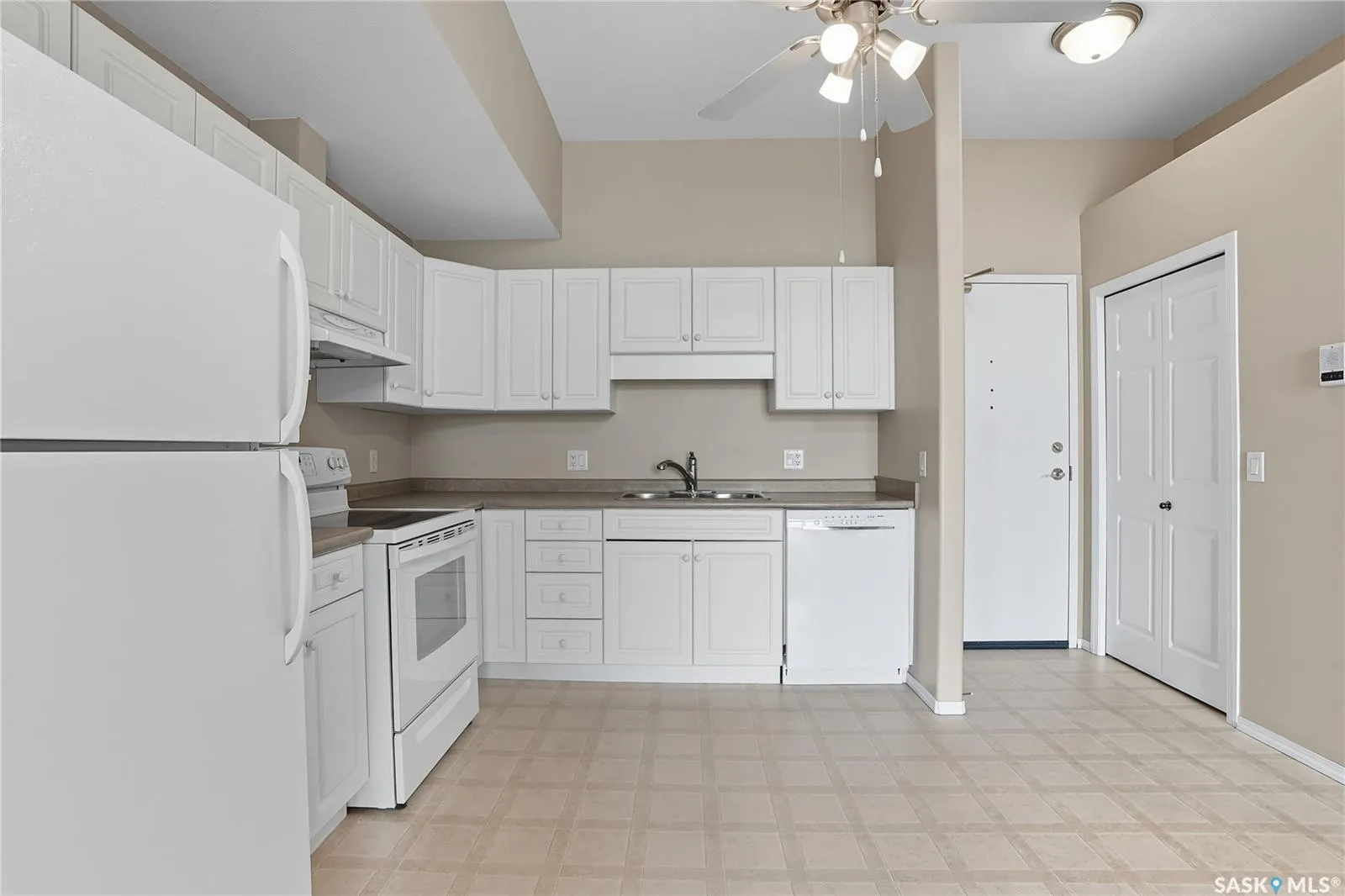 215 Lowe ROAD, #409