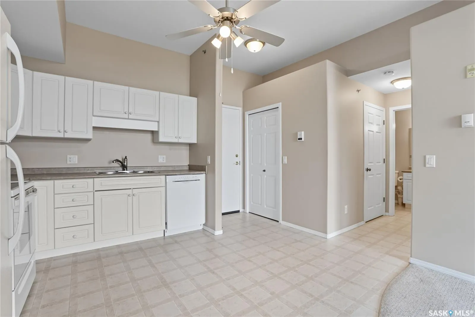 215 Lowe ROAD, #409