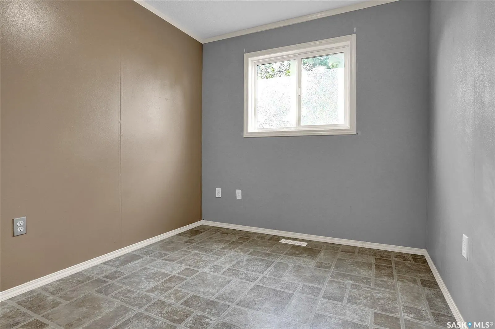 1455 9th AVENUE NE, #F2