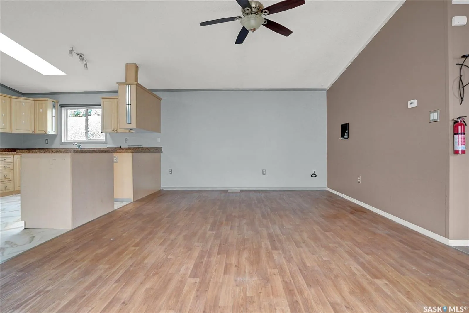 1455 9th AVENUE NE, #F2