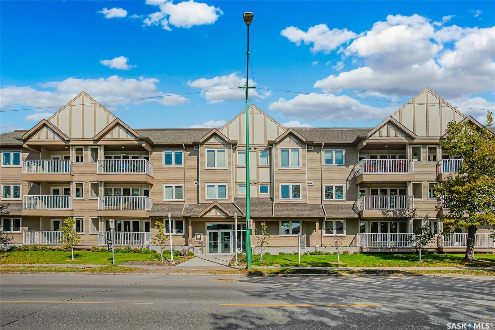 318 108th STREET W, #109