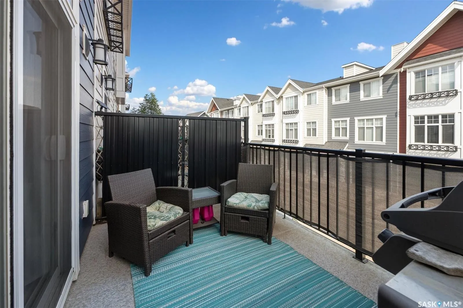 731 Meadows BOULEVARD