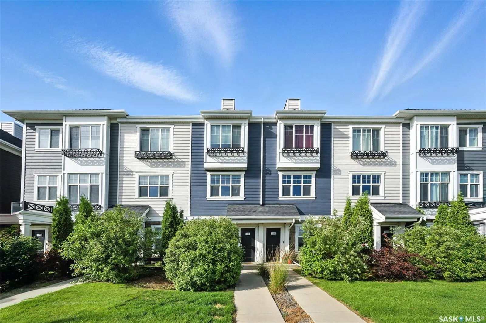 731 Meadows BOULEVARD