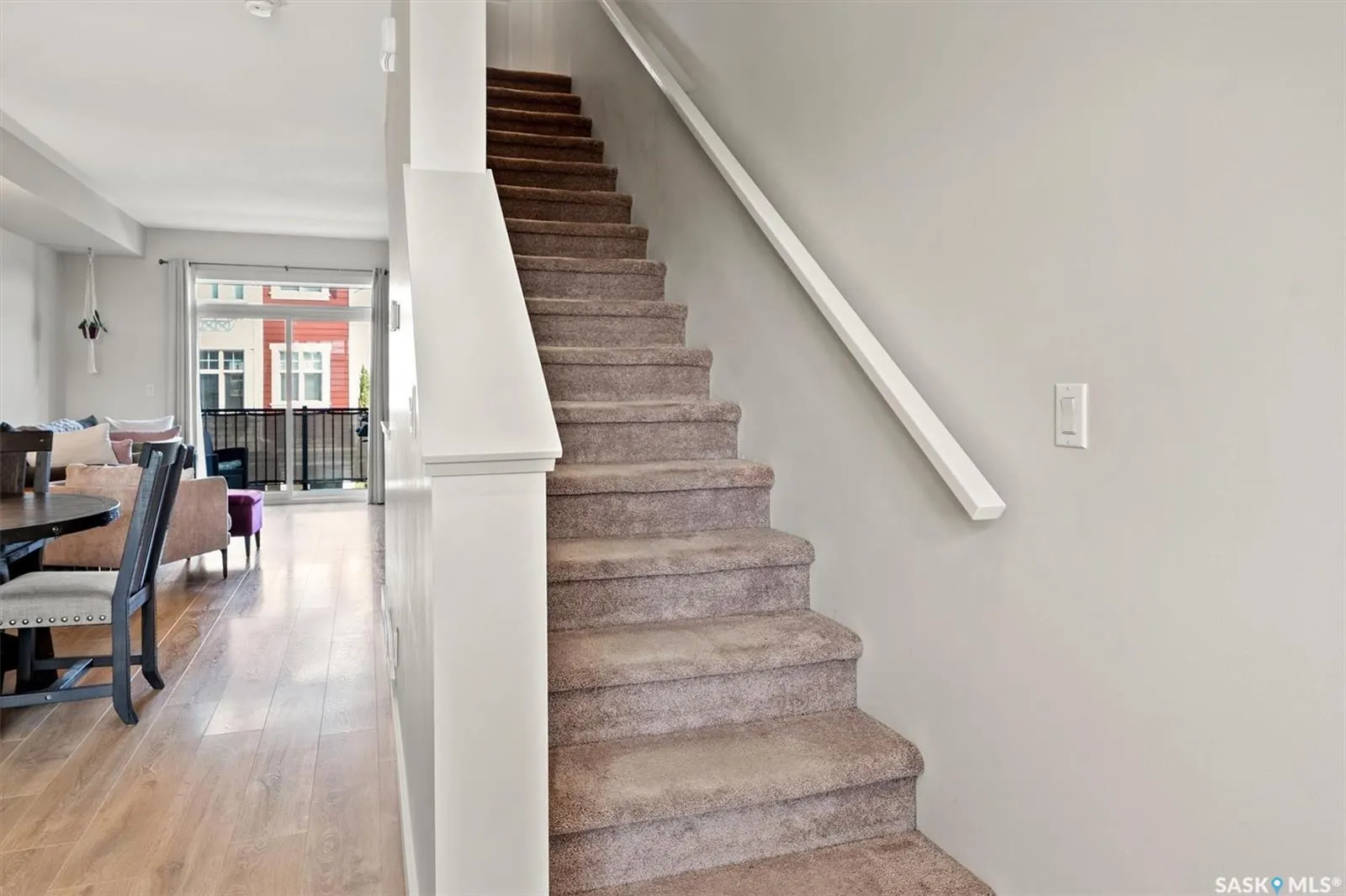 731 Meadows BOULEVARD