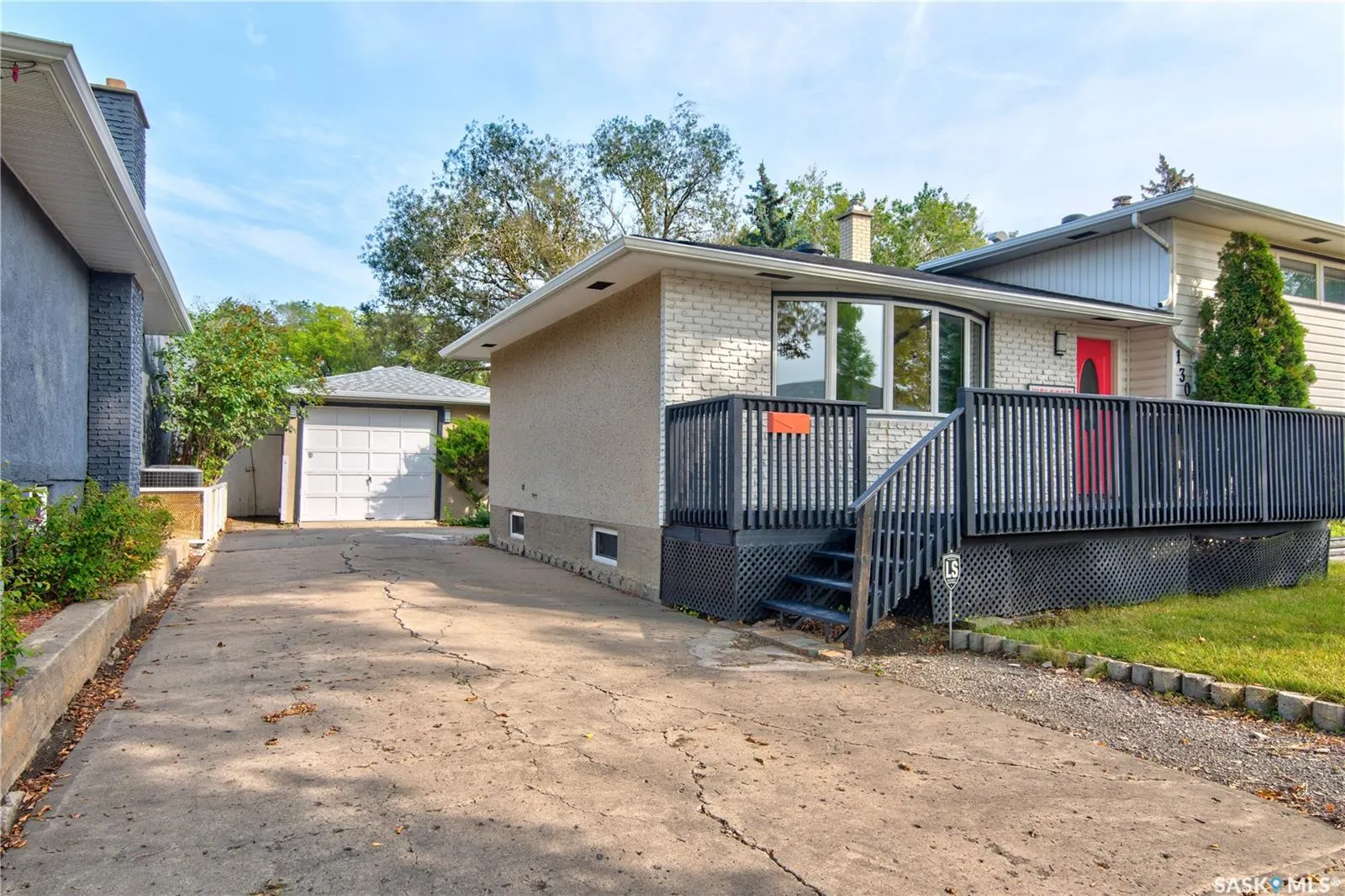 130 Walden CRESCENT