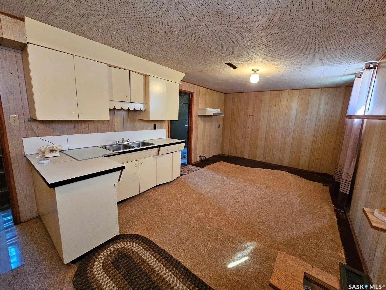 417 4th AVENUE W