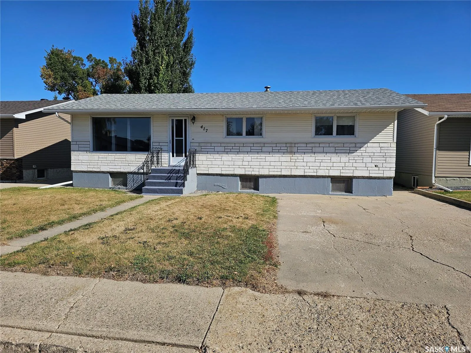417 4th AVENUE W