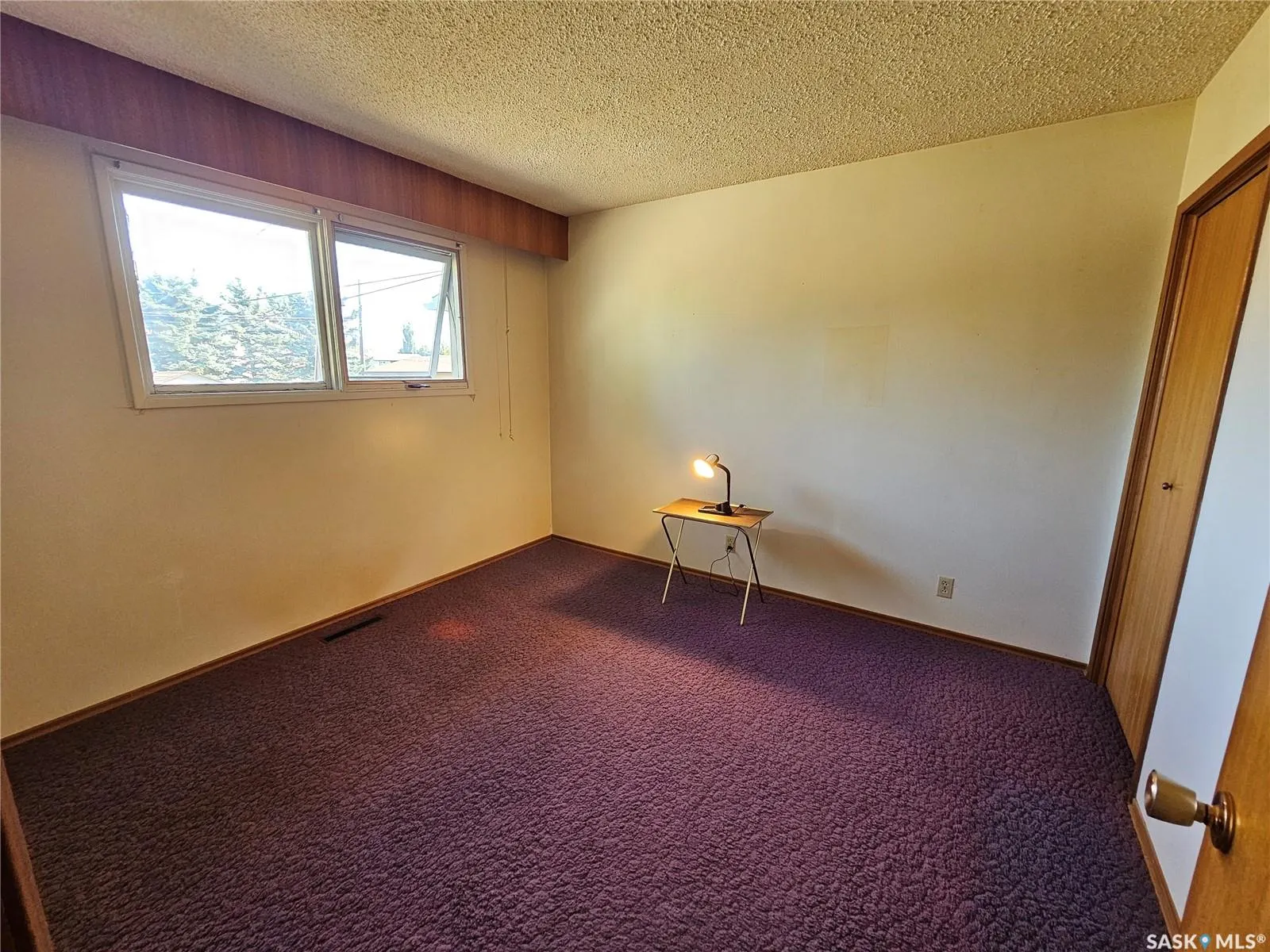 417 4th AVENUE W