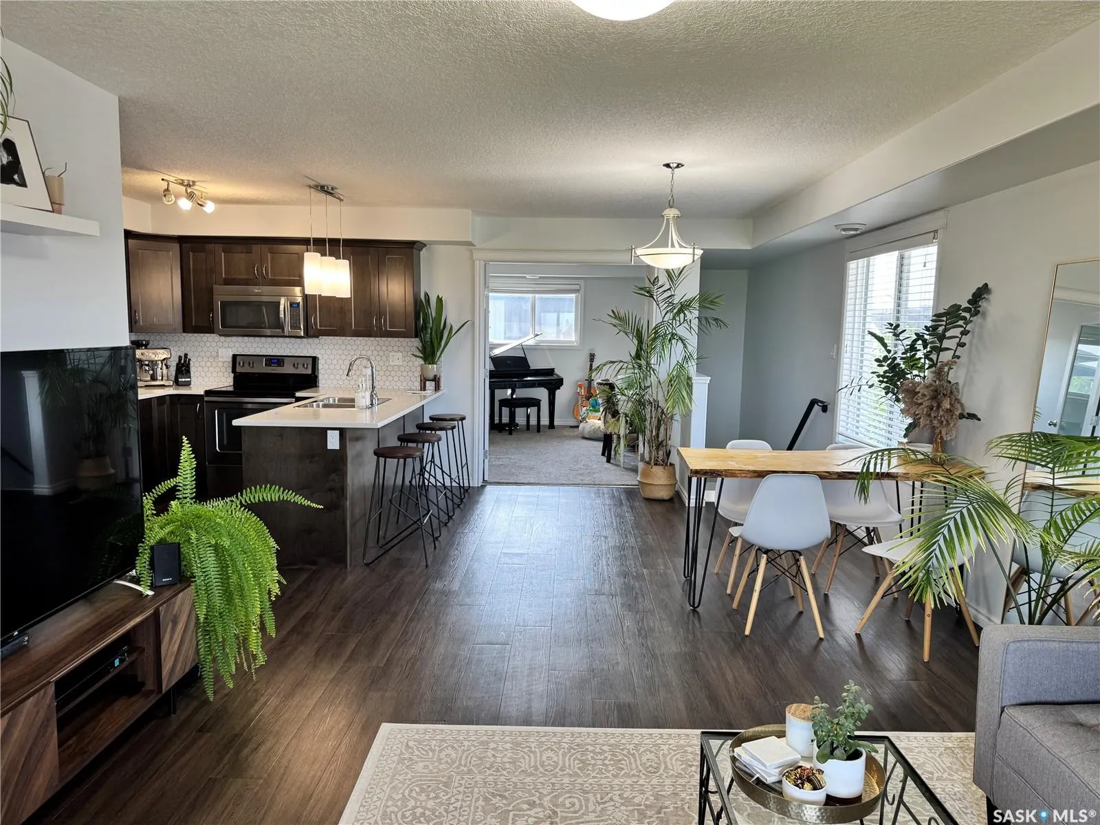 210 Rajput WAY, #107