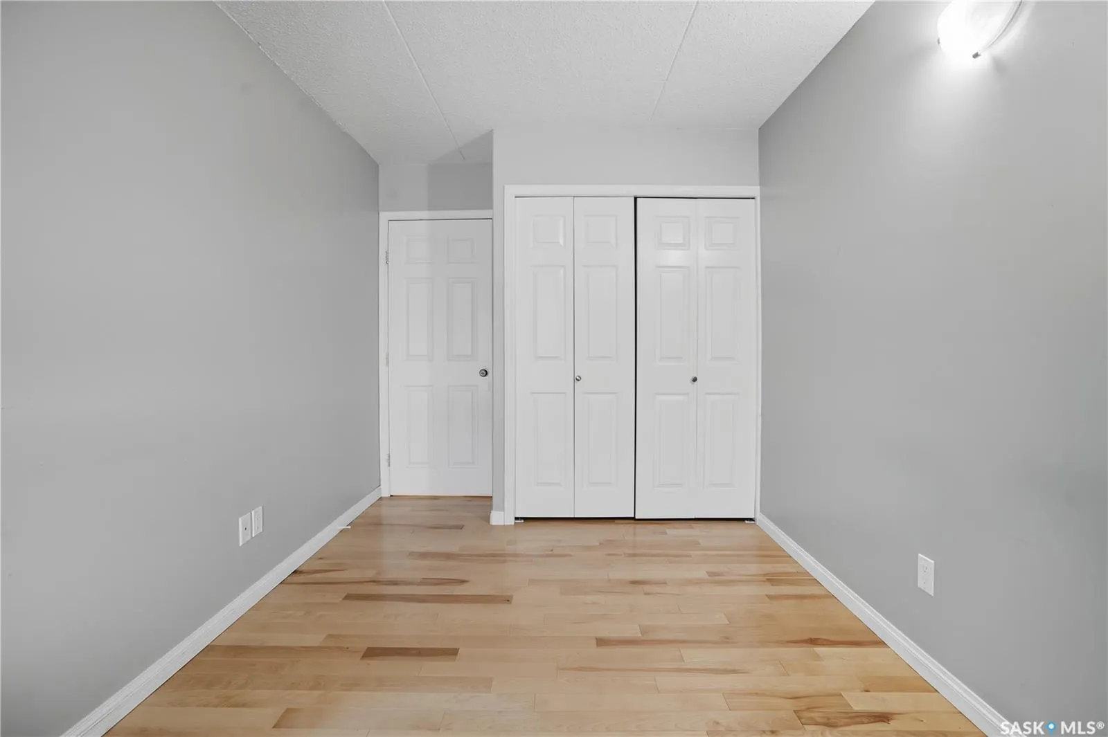 160 Gore PLACE, #300
