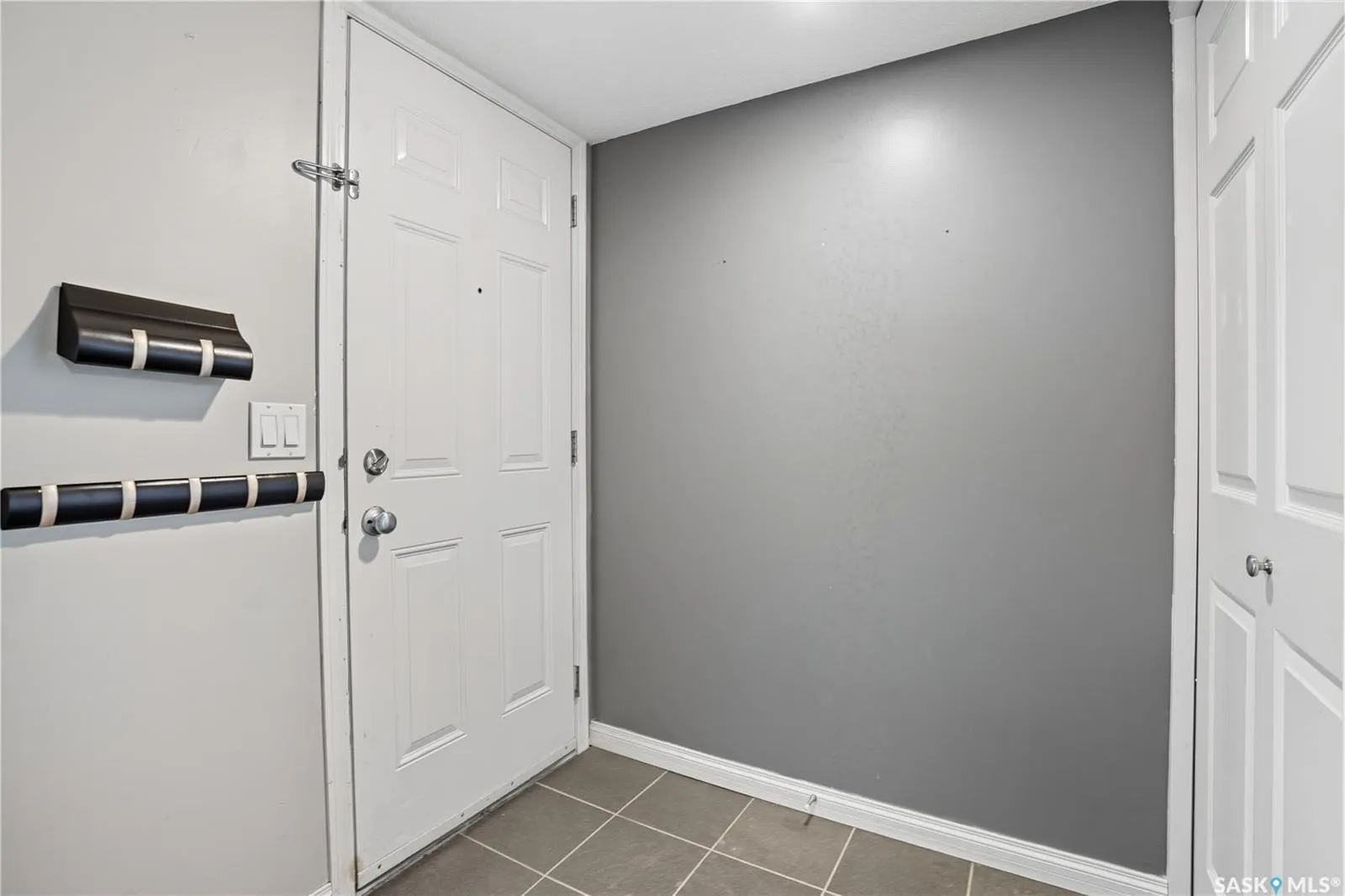 160 Gore PLACE, #300