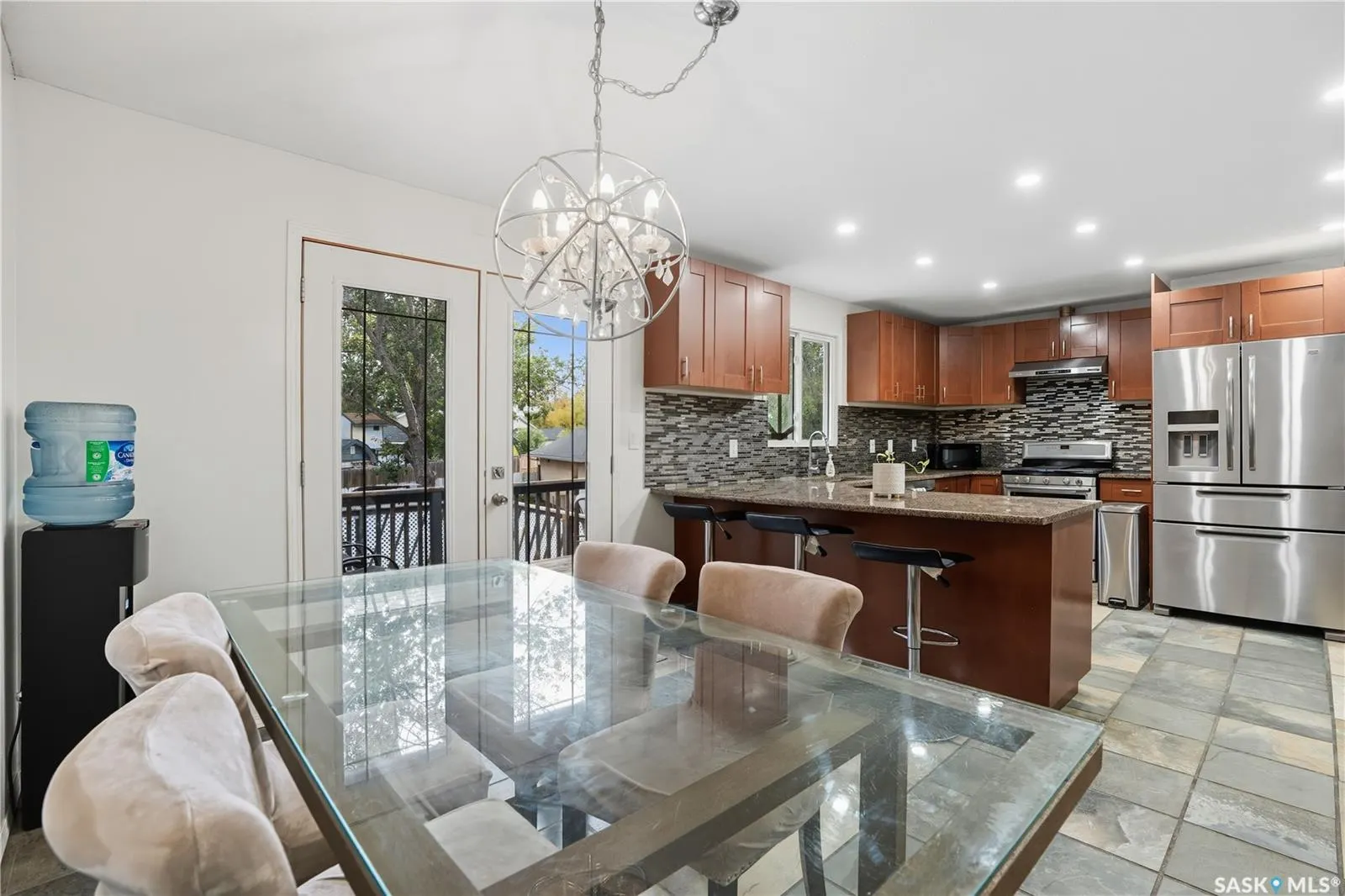 43 Woodsworth CRESCENT