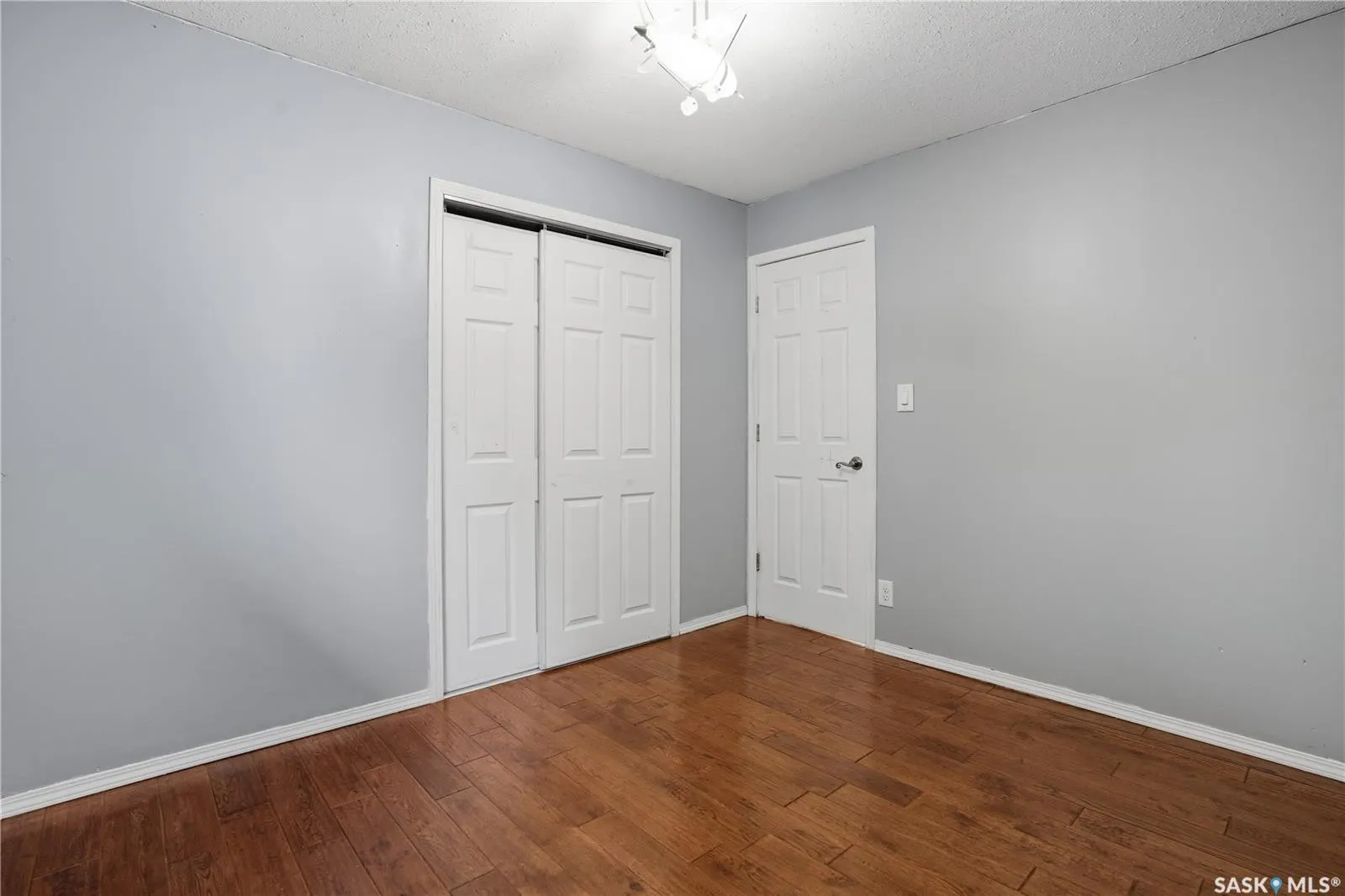 43 Woodsworth CRESCENT