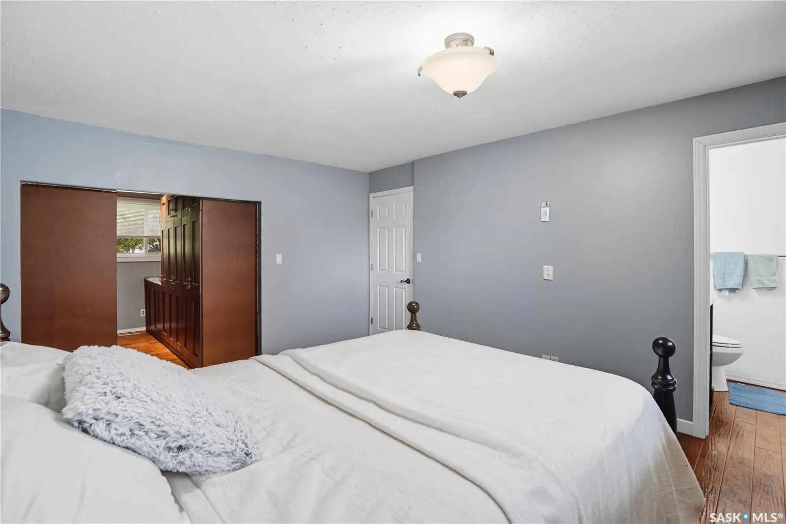 43 Woodsworth CRESCENT