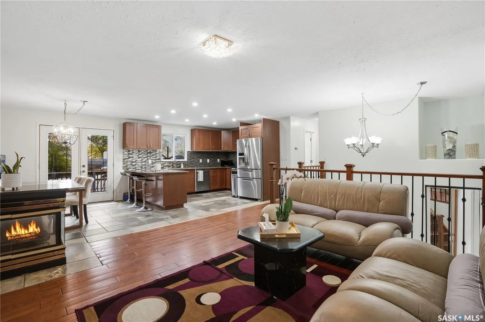 43 Woodsworth CRESCENT