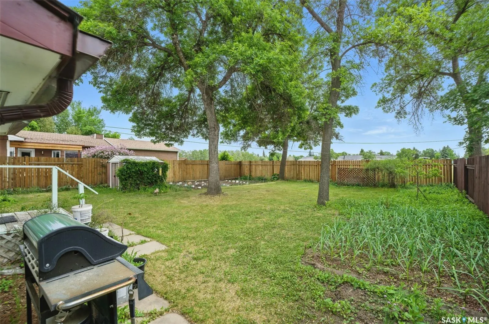 118 EAST DRIVE