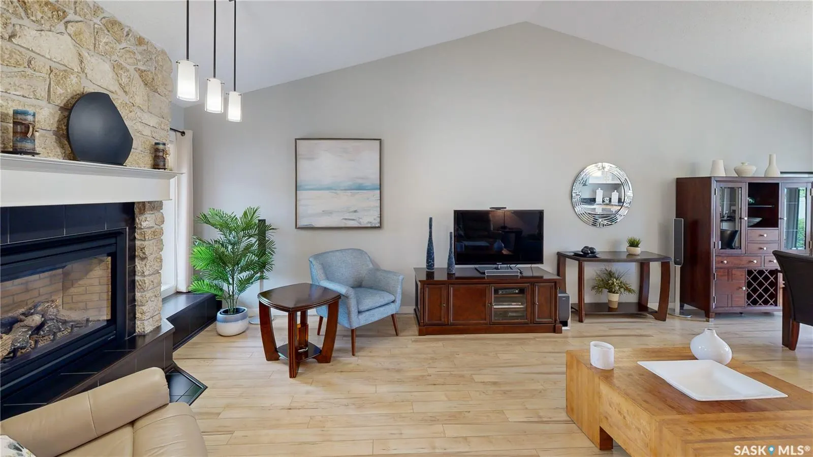 2842 AUDETTE BAY E