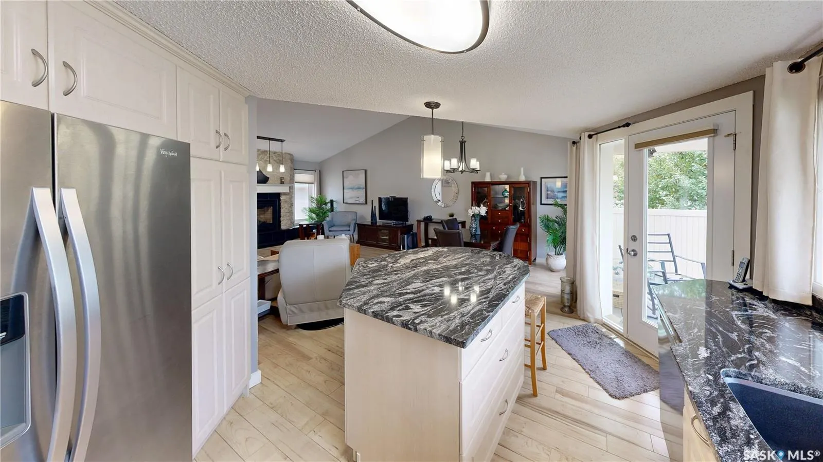 2842 AUDETTE BAY E