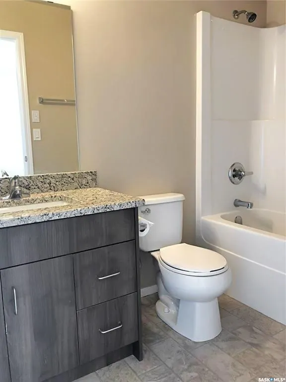 825 Gladstone STREET E, #3 & 4