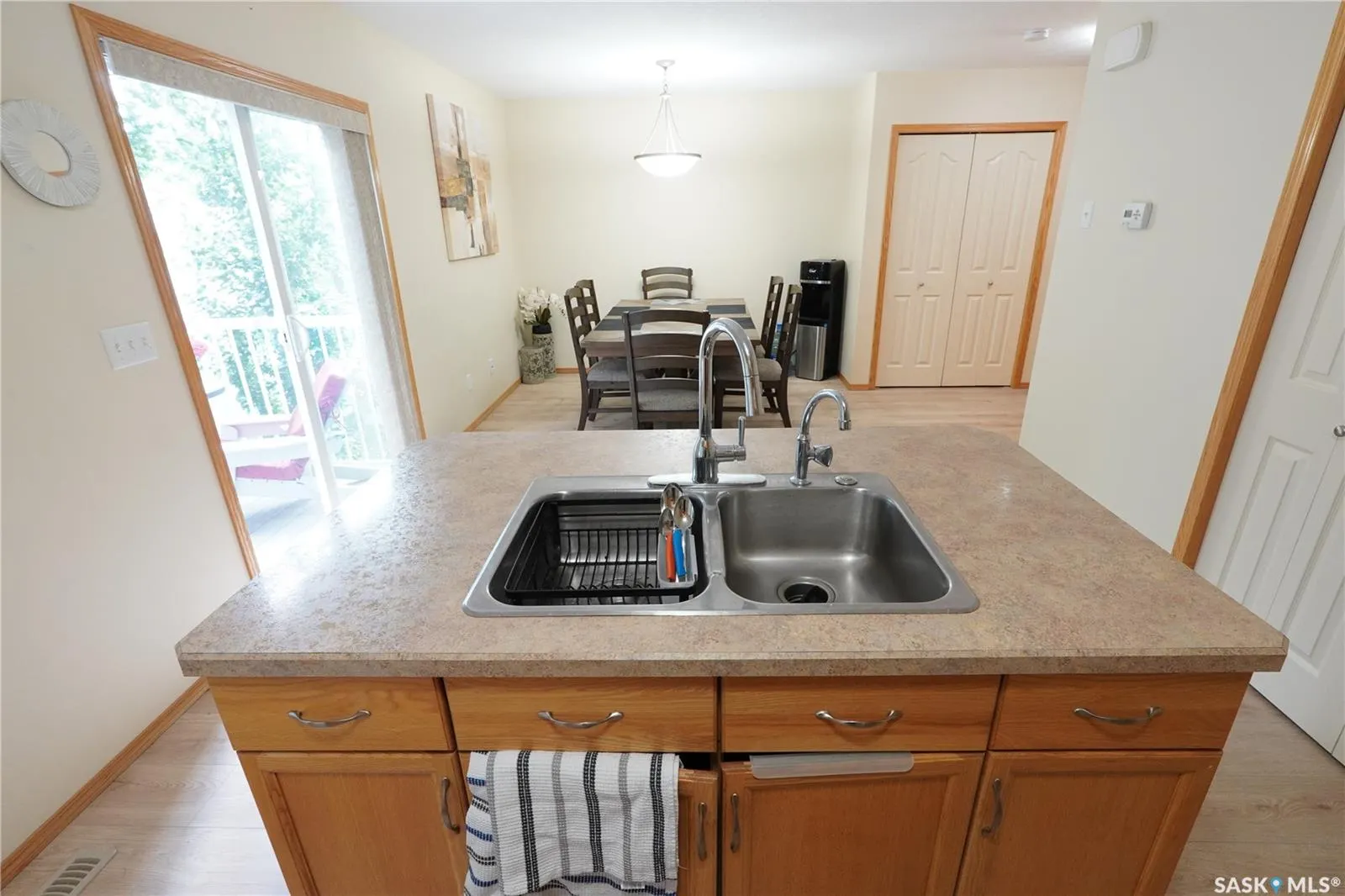 214 Mount Royal PLACE