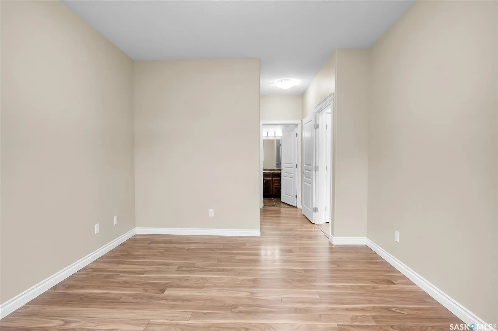 100 Brooklyn LANE, #34