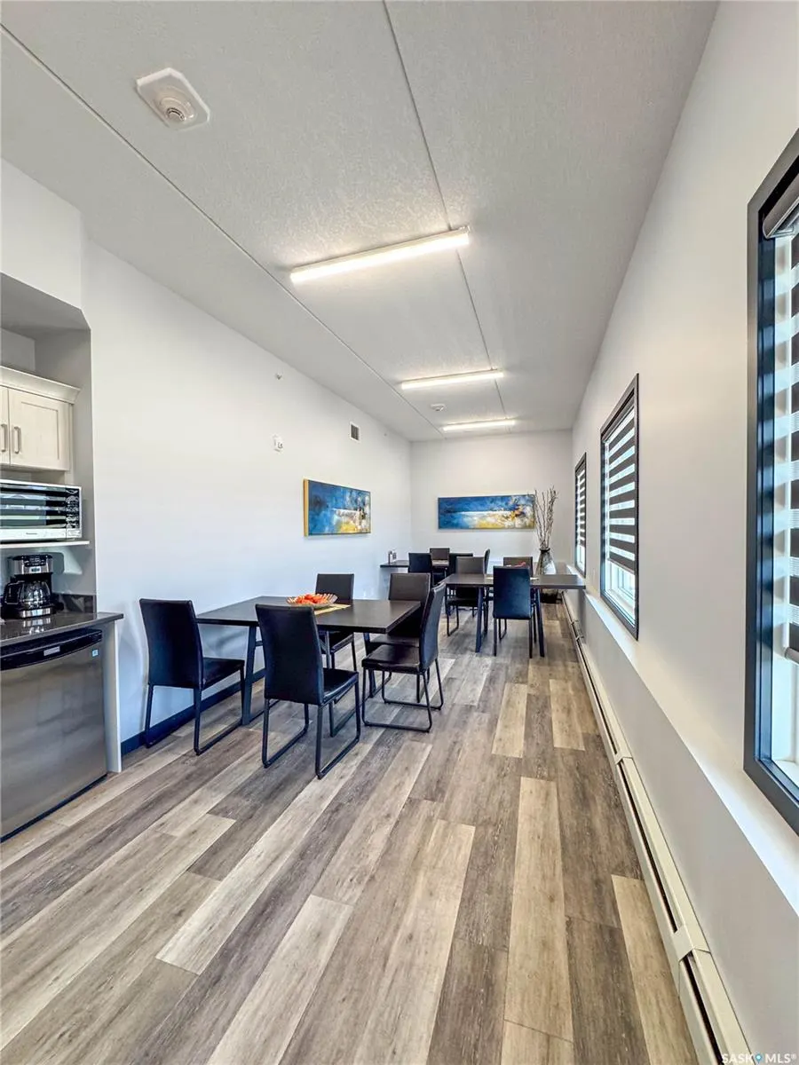 2641 Woodbridge DRIVE, #303