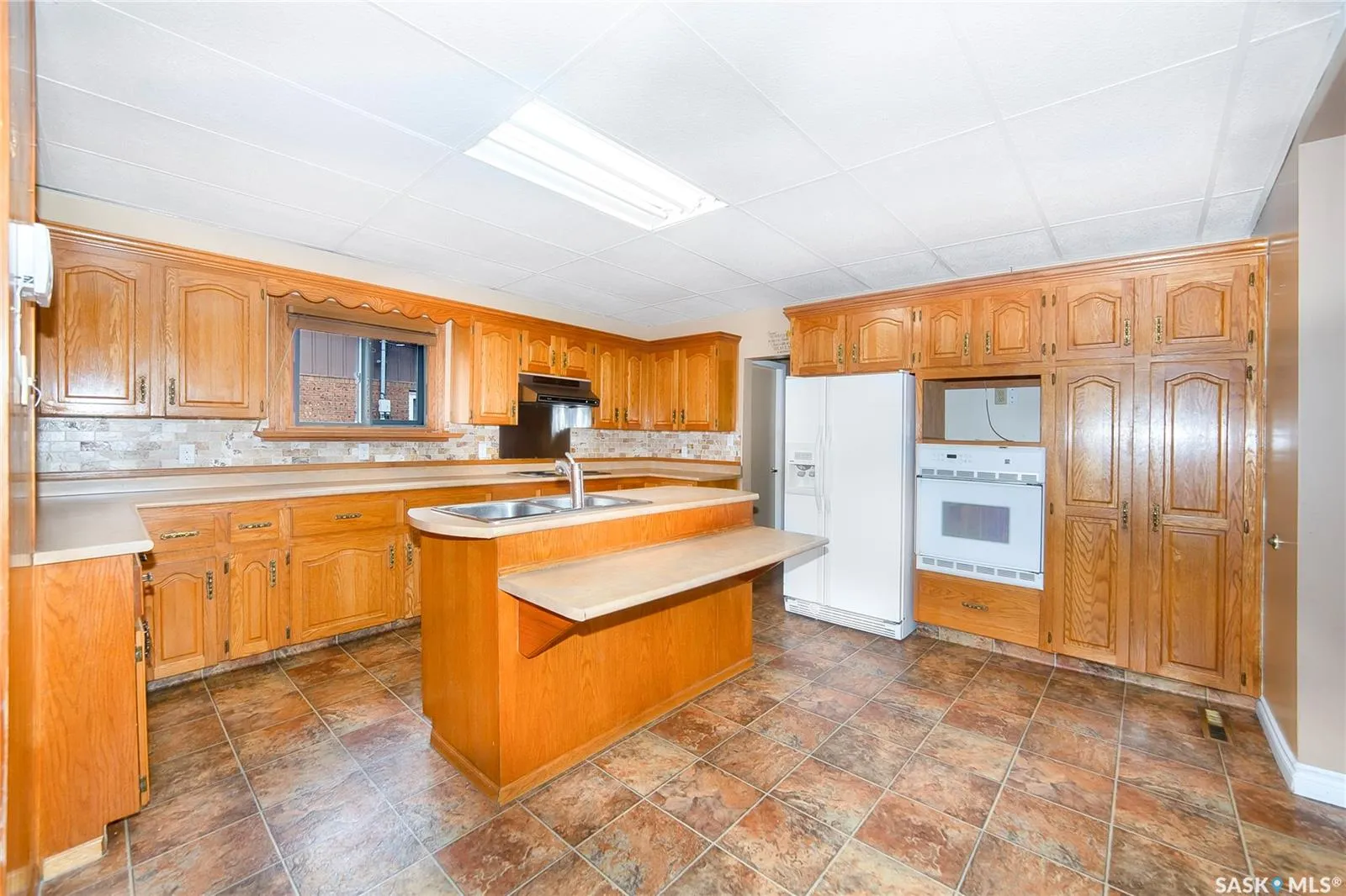 204 5th AVENUE