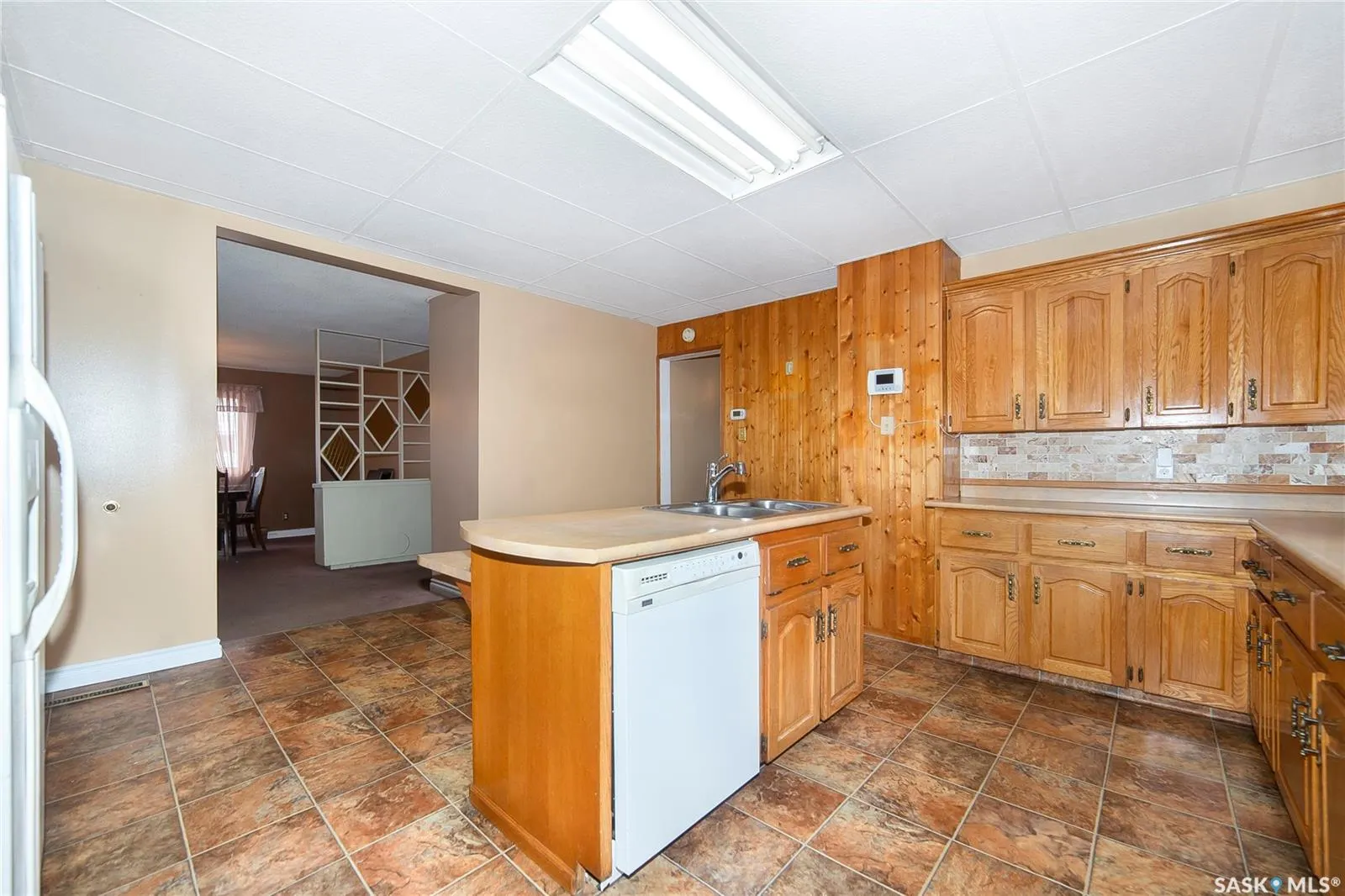 204 5th AVENUE