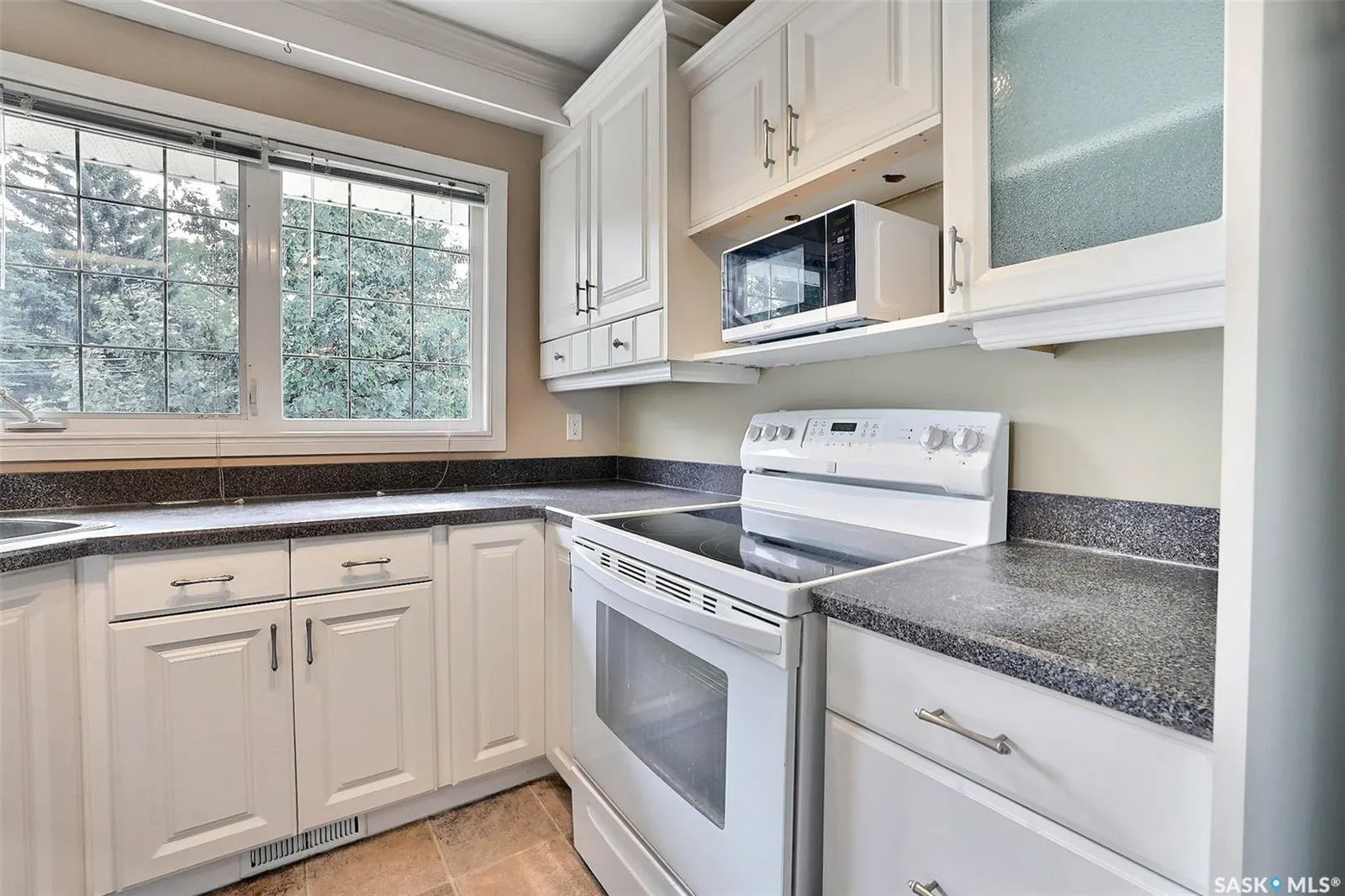 2433 Gordon ROAD