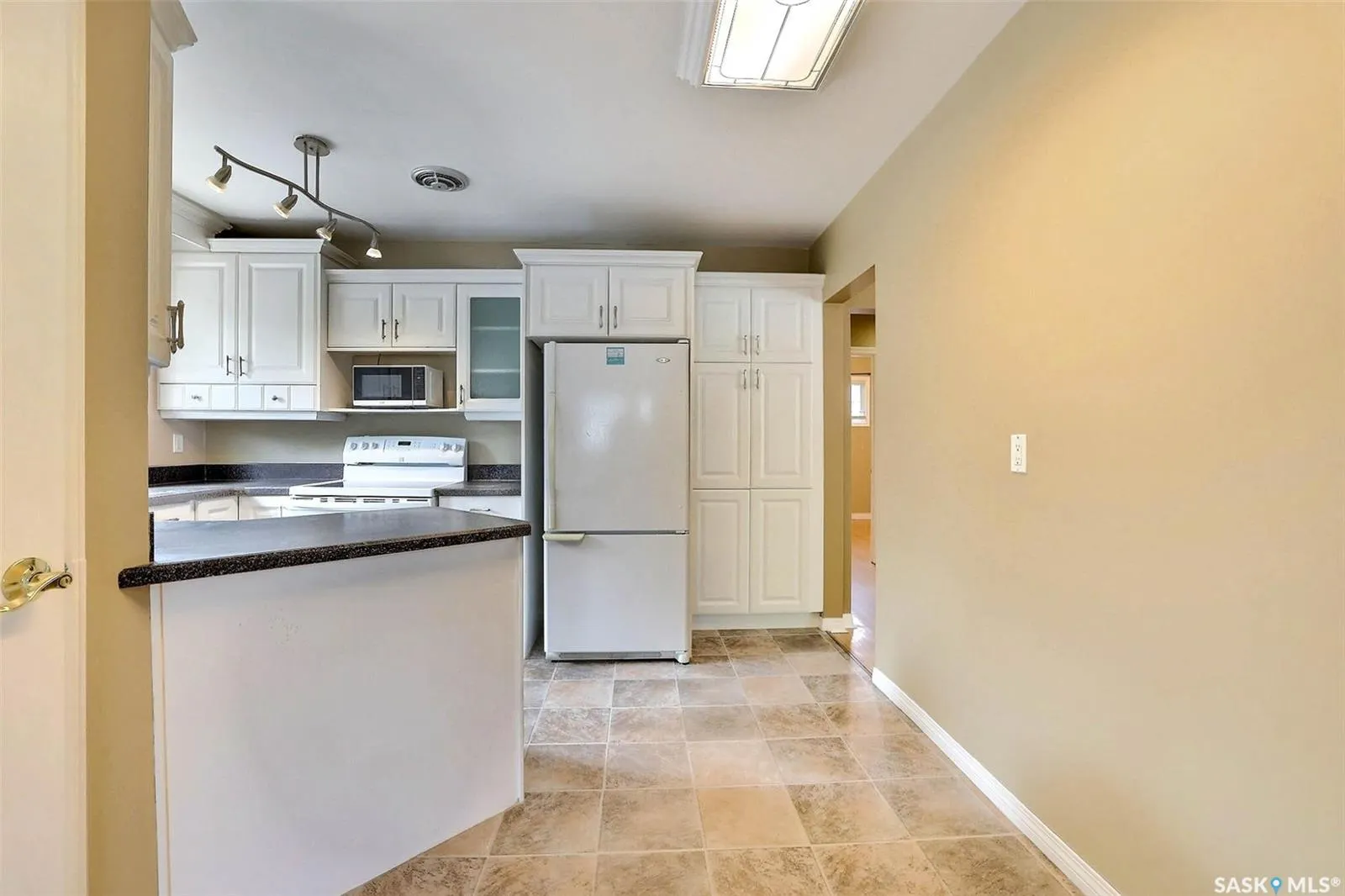 2433 Gordon ROAD