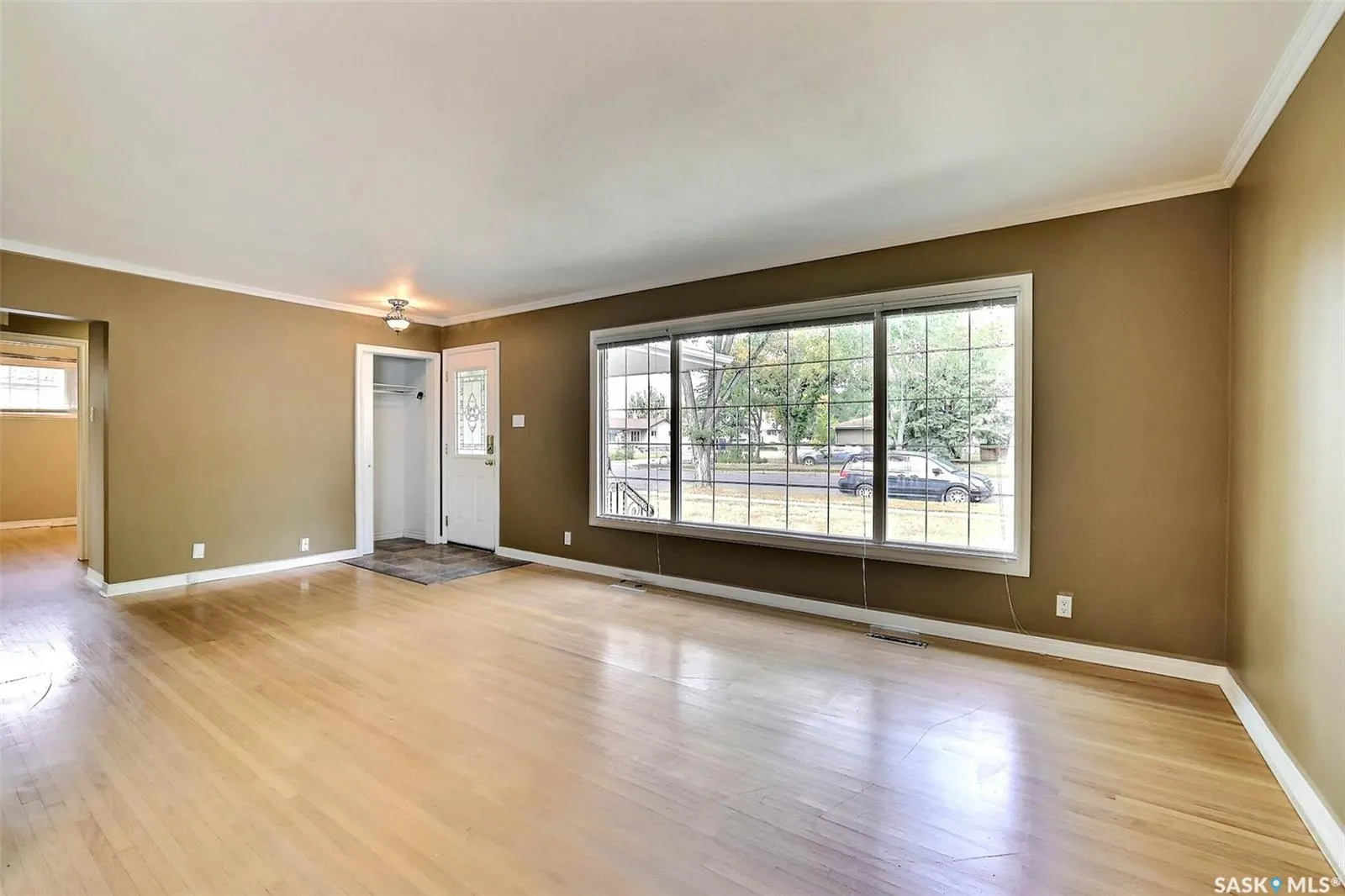 2433 Gordon ROAD
