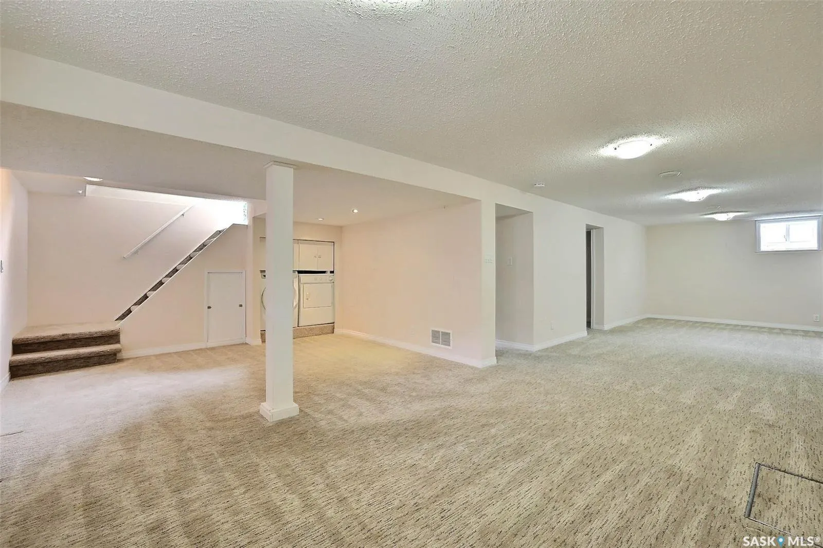 2433 Gordon ROAD