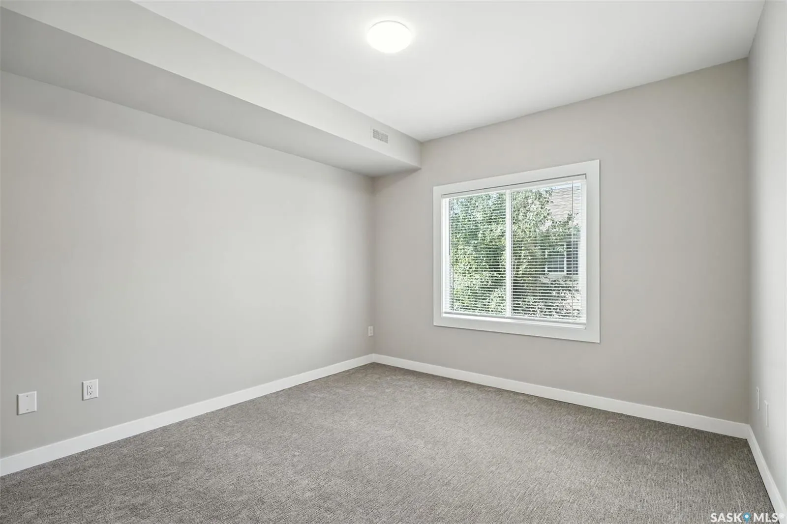 142 Pawlychenko LANE, #231