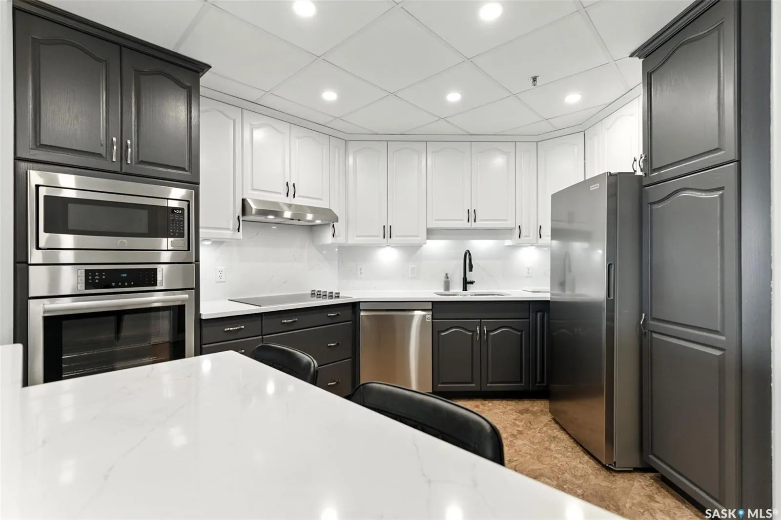 303 5th AVENUE N, #401