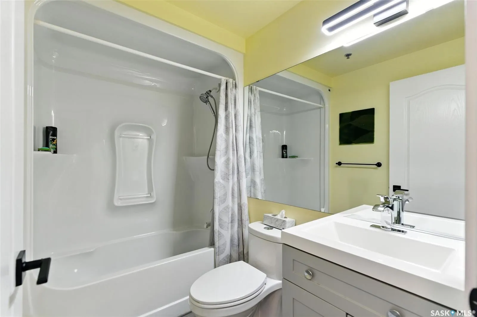 303 5th AVENUE N, #401